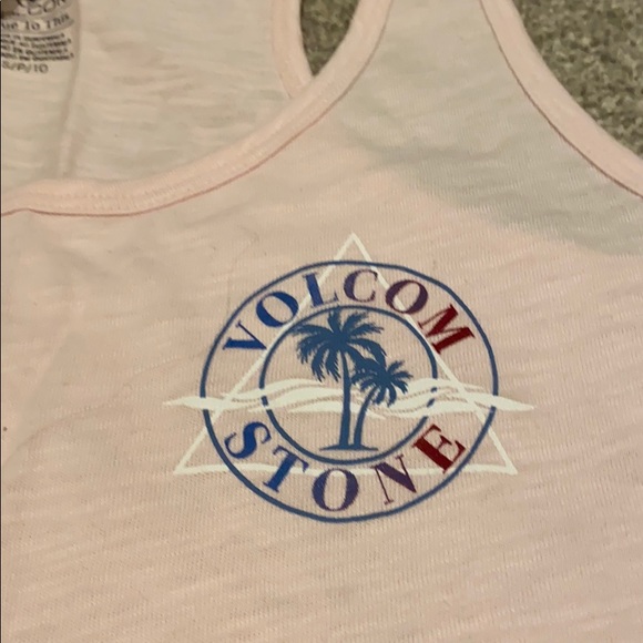 Volcom Tank - Picture 2 of 3